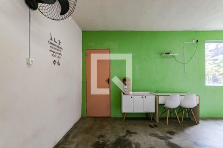 Monoambiente de kitnet/studio para alugar com 1 quarto, 36m² em Vila Lavinia, Mogi das Cruzes