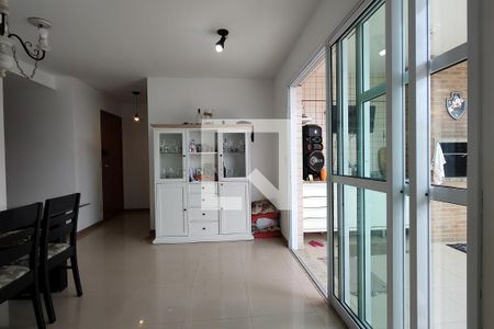 Sala de apartamento à venda com 3 quartos, 150m² em Jacarepaguá, Rio de Janeiro