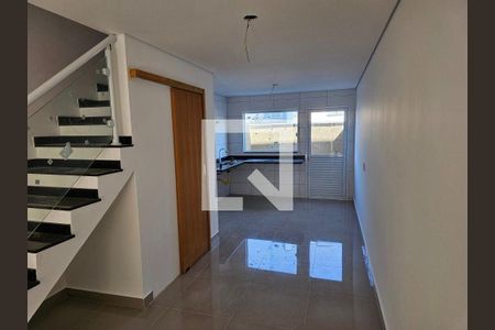 Casa à venda com 2 quartos, 77m² em Campo Grande, São Paulo