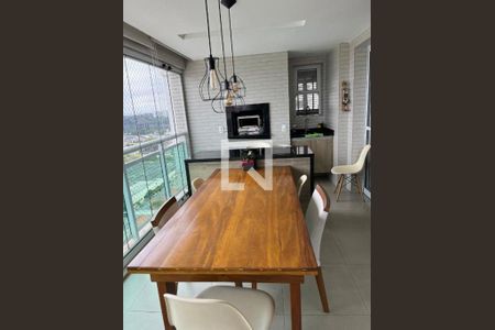 Apartamento à venda com 3 quartos, 138m² em Jardim Caravelas, São Paulo