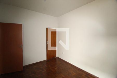 Quarto 2 de casa para alugar com 6 quartos, 320m² em Nossa Senhora Aparecida, Uberlândia