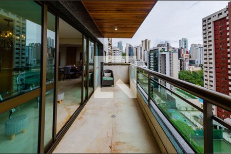 Varanda de apartamento para alugar com 4 quartos, 450m² em Belvedere, Belo Horizonte