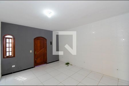 Sala de casa para alugar com 2 quartos, 85m² em Jardim Presidente Dutra, Guarulhos