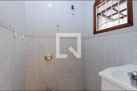 Banheiro de casa para alugar com 2 quartos, 85m² em Jardim Presidente Dutra, Guarulhos