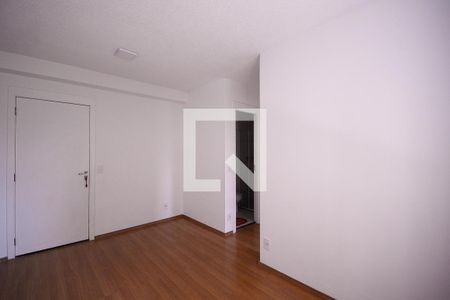 Sala  de apartamento para alugar com 2 quartos, 40m² em Jardim Santa Emilia, São Paulo