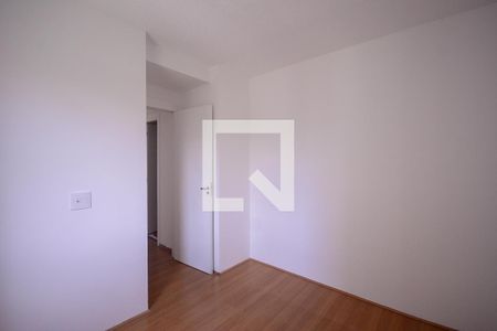 Quarto 2 de apartamento para alugar com 2 quartos, 40m² em Jardim Santa Emilia, São Paulo