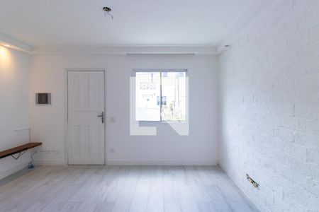 Sala de casa de condomínio para alugar com 2 quartos, 90m² em Jardim Barbacena, Cotia