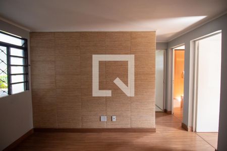 Sala de apartamento à venda com 2 quartos, 42m² em Conjunto Residencial José Bonifácio, São Paulo