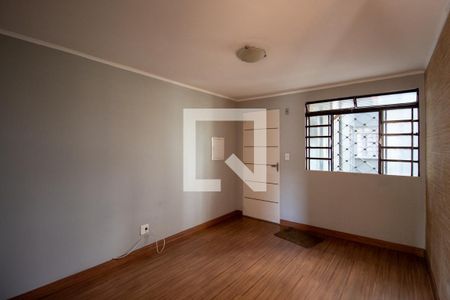 Sala de apartamento à venda com 2 quartos, 42m² em Conjunto Residencial José Bonifácio, São Paulo