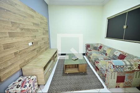 Sala de casa para alugar com 3 quartos, 320m² em Recanto dos Emboabas, Aparecida de Goiânia