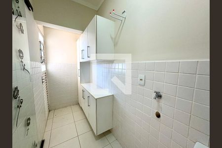 Casa de condomínio à venda com 126m², 3 quartos e 2 vagas Casa de condomínio à venda com 126m², 3 quartos e 2 vagasÁrea de Serviço