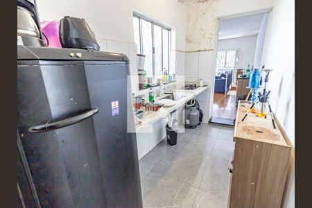 Casa à venda com 110m², 1 quarto e 2 vagas Casa à venda com 110m², 1 quarto e 2 vagasCozinha