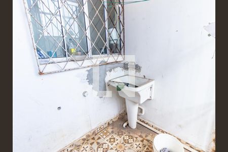 Casa à venda com 110m², 1 quarto e 2 vagas Casa à venda com 110m², 1 quarto e 2 vagasÁrea de Serviço