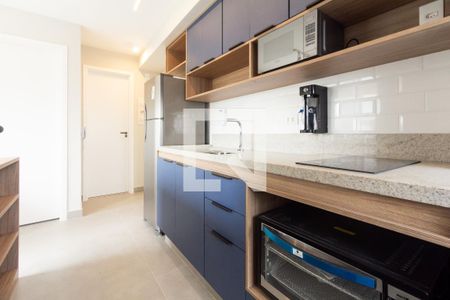 Cozinha de apartamento à venda com 2 quartos, 39m² em Indianópolis, São Paulo