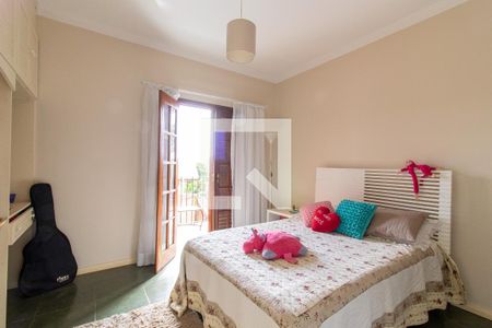 Casa à venda com 360m², 4 quartos e 4 vagas Casa à venda com 360m², 4 quartos e 4 vagasQuarto 1