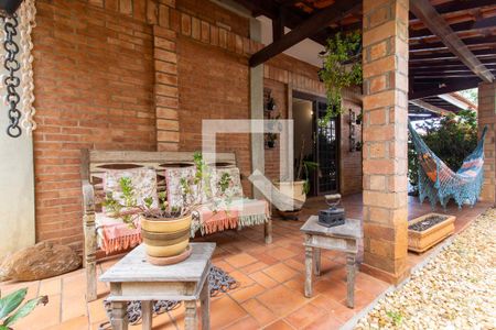 Casa à venda com 360m², 4 quartos e 4 vagas Casa à venda com 360m², 4 quartos e 4 vagasÁrea Gourmet