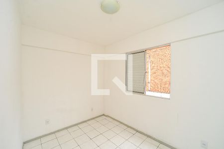 Quarto 1 de apartamento à venda com 2 quartos, 48m² em Sarandi, Porto Alegre