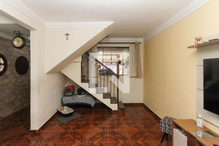 Sala de casa à venda com 4 quartos, 205m² em Jardim Santa Adelia, São Paulo