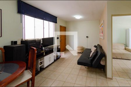 Sala de apartamento para alugar com 2 quartos, 60m² em Alto Caiçaras, Belo Horizonte