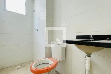 Apartamento para alugar com 46m², 2 quartos e 1 vaga Apartamento para alugar com 46m², 2 quartos e 1 vagaBanheiro
