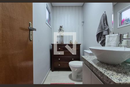 Lavabo de casa à venda com 3 quartos, 150m² em Vila Bastos, Santo André