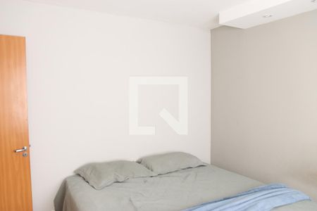 Quarto 1 de apartamento para alugar com 2 quartos, 53m² em Balneário, Goiânia