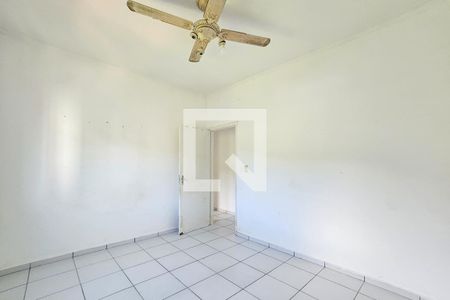 Quarto de apartamento para alugar com 2 quartos, 64m² em Vila Julia, Guarujá