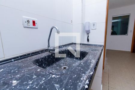 Sala e Cozinha de apartamento para alugar com 2 quartos, 40m² em Vila Carrão, São Paulo