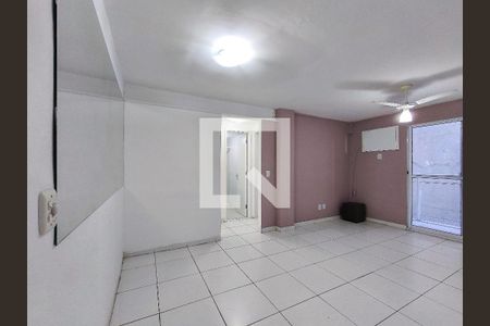 Sala de apartamento à venda com 2 quartos, 67m² em São Cristóvão, Rio de Janeiro