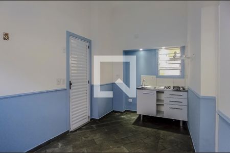 Sala/Quarto de casa para alugar com 1 quarto, 20m² em Vila Deodoro, São Paulo