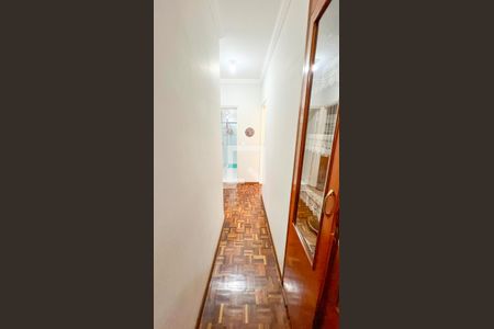 Corredor de apartamento à venda com 3 quartos, 80m² em Santa Monica, Belo Horizonte