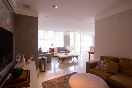 Apartamento à venda com 150m², 4 quartos e 2 vagas Apartamento à venda com 150m², 4 quartos e 2 vagasÁrea gourmet