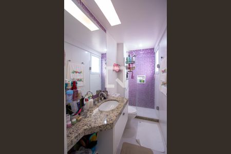 Apartamento à venda com 150m², 4 quartos e 2 vagas Apartamento à venda com 150m², 4 quartos e 2 vagasBanheiro da Suíte 4