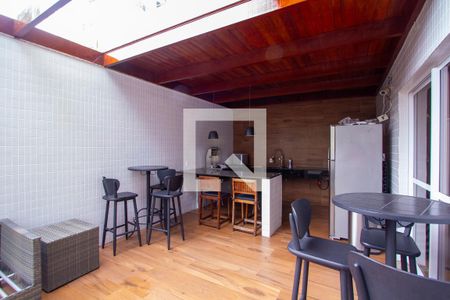 Apartamento à venda com 150m², 4 quartos e 2 vagas Apartamento à venda com 150m², 4 quartos e 2 vagasÁrea gourmet