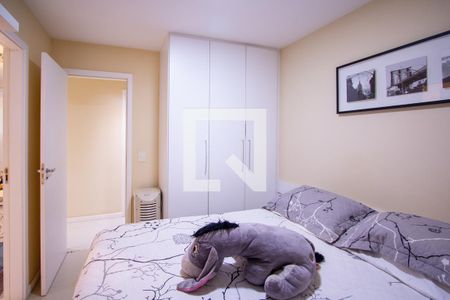 Apartamento à venda com 150m², 4 quartos e 2 vagas Apartamento à venda com 150m², 4 quartos e 2 vagasSuíte 2