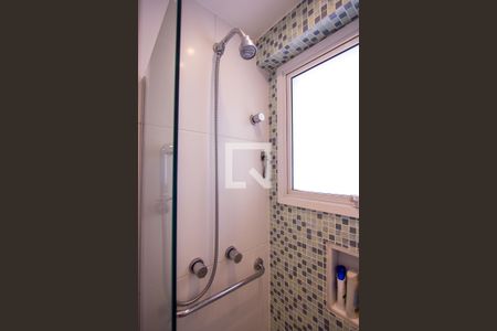 Apartamento à venda com 150m², 4 quartos e 2 vagas Apartamento à venda com 150m², 4 quartos e 2 vagasBanheiro das Suítes 1 e 2