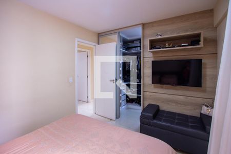 Apartamento à venda com 150m², 4 quartos e 2 vagas Apartamento à venda com 150m², 4 quartos e 2 vagasSuíte 3
