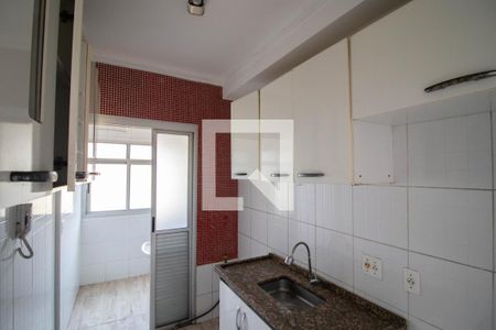 Cozinha de apartamento para alugar com 2 quartos, 46m² em Vila Guilherme, São Paulo