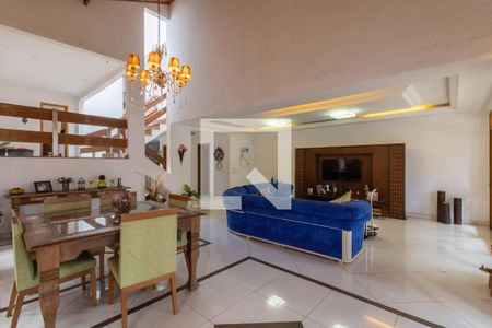 Sala de casa à venda com 3 quartos, 500m² em Vila Galvão, Guarulhos