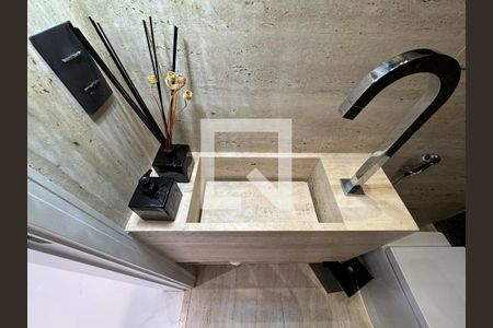 Apartamento à venda com 400m², 4 quartos e 4 vagas Apartamento à venda com 400m², 4 quartos e 4 vagasLavabo