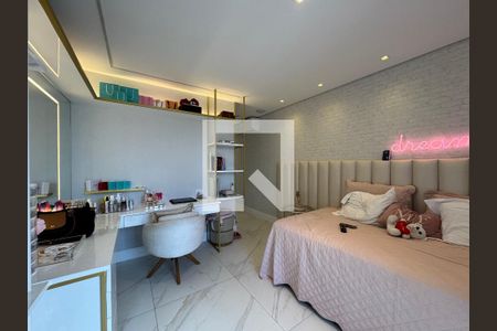 Apartamento à venda com 400m², 4 quartos e 4 vagas Apartamento à venda com 400m², 4 quartos e 4 vagasSuíte 3