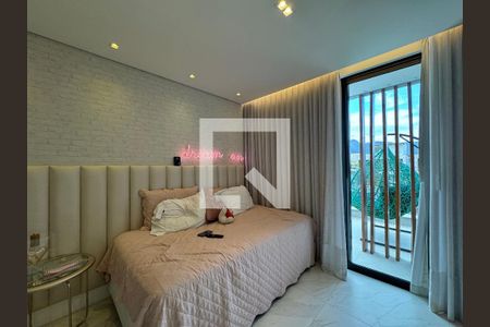 Apartamento à venda com 400m², 4 quartos e 4 vagas Apartamento à venda com 400m², 4 quartos e 4 vagasSuíte 3