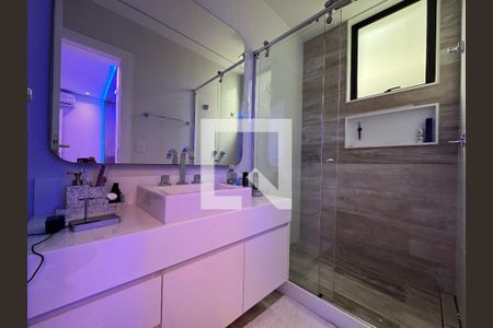 Apartamento à venda com 400m², 4 quartos e 4 vagas Apartamento à venda com 400m², 4 quartos e 4 vagasSuíte 4 - Banheiro