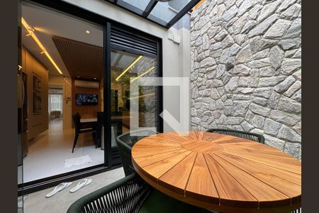 Apartamento à venda com 400m², 4 quartos e 4 vagas Apartamento à venda com 400m², 4 quartos e 4 vagasÁrea externa