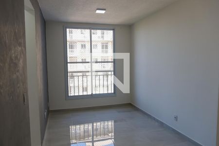 sala de apartamento para alugar com 2 quartos, 49m² em Padroeira, Osasco