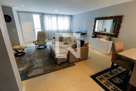 Sala de casa de condomínio à venda com 4 quartos, 230m² em Vila Andrade, São Paulo