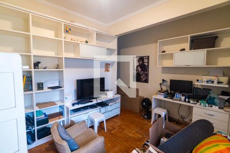 Sala de TV de casa à venda com 2 quartos, 120m² em Mirandópolis, São Paulo