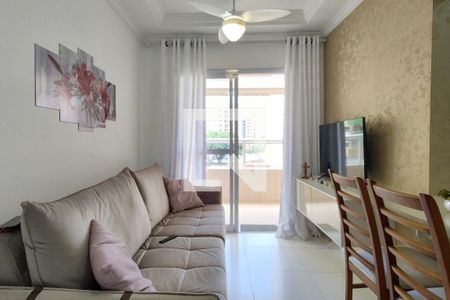 Sala de casa de condomínio para alugar com 1 quarto, 45m² em Vila Tupi, Praia Grande