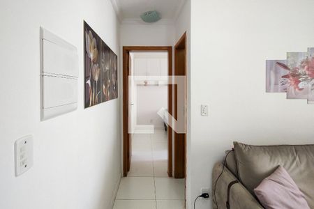 Sala de casa de condomínio para alugar com 1 quarto, 45m² em Vila Tupi, Praia Grande