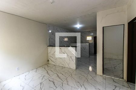 Sala de casa para alugar com 2 quartos, 57m² em Itapuã, Salvador